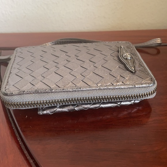 Elliott Lucca wristlet - Picture 3 of 8